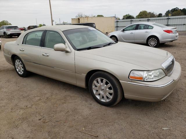 2LNBL8CV0AX602532 Lincoln TOWNCAR