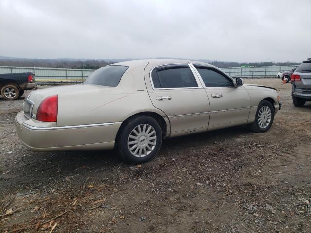 1LNHM81W05Y614026 Lincoln Town Car Signature