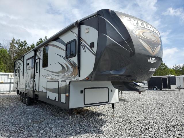 Heartland Vehiculos salvage en venta: 2013 Heartland Cyclone