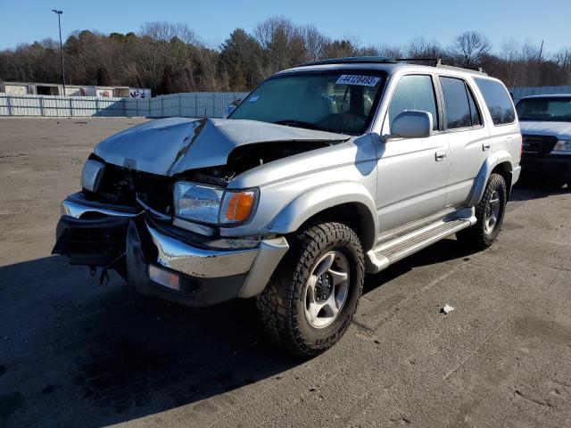 2002 Toyota 4Runner SR5