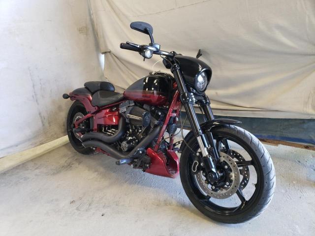Salvage cars for sale from Copart Warren, MA: 2017 Harley-Davidson Fxse