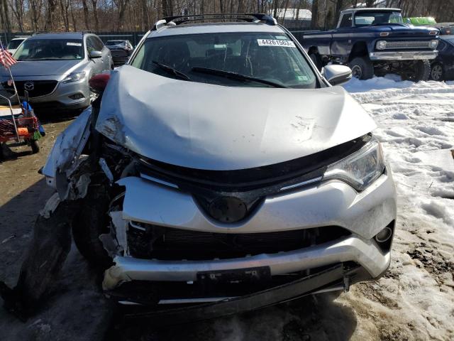 2016 TOYOTA RAV4 HV XL - JTMRJREV3GD022655