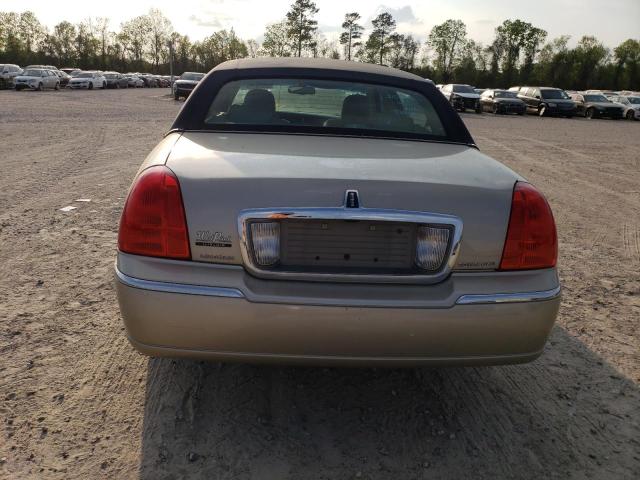 2LNBL8FV3AX616582 Lincoln TOWNCAR