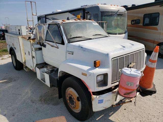 Salvage cars for sale from Copart Opa Locka, FL: 1996 Chevrolet Kodiak C7H042