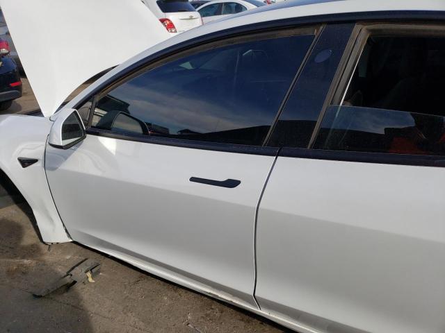 5YJ3E1EA0NF101697 Tesla MODEL 3