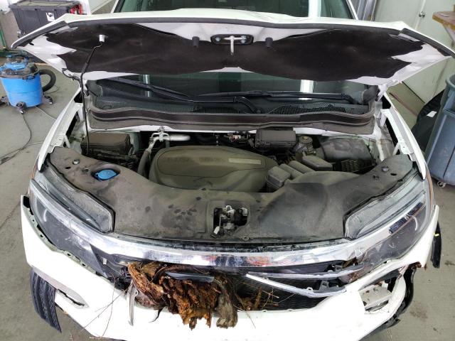 2017 HONDA PILOT TOUR - 5FNYF6H96HB082675