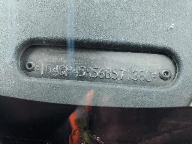 1D4GP45R56B571380 Dodge Caravan Sxt
