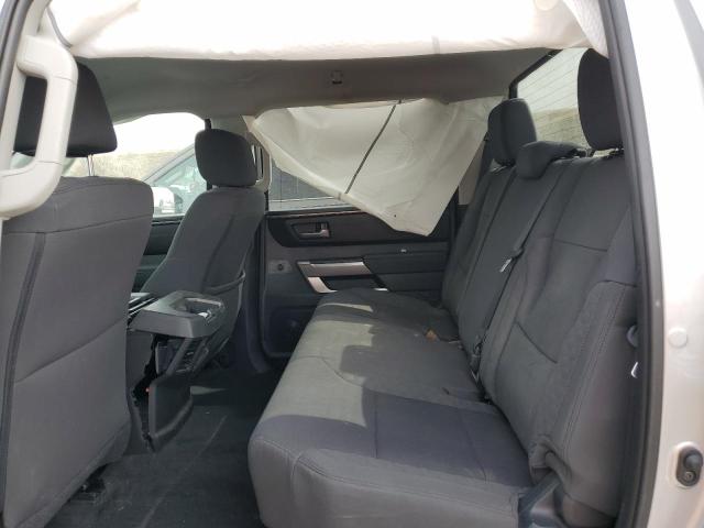5TFLA5AB9NX010323 Toyota Tundra Crewmax Sr