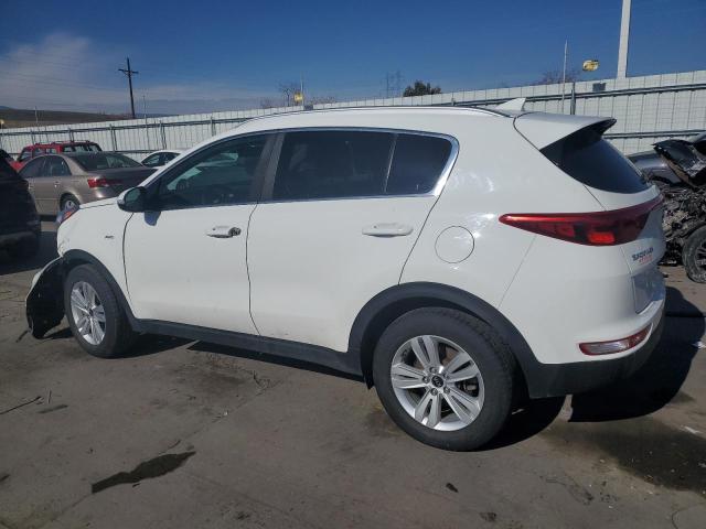 KNDPMCAC4J7456430 KIA Sportage Lx