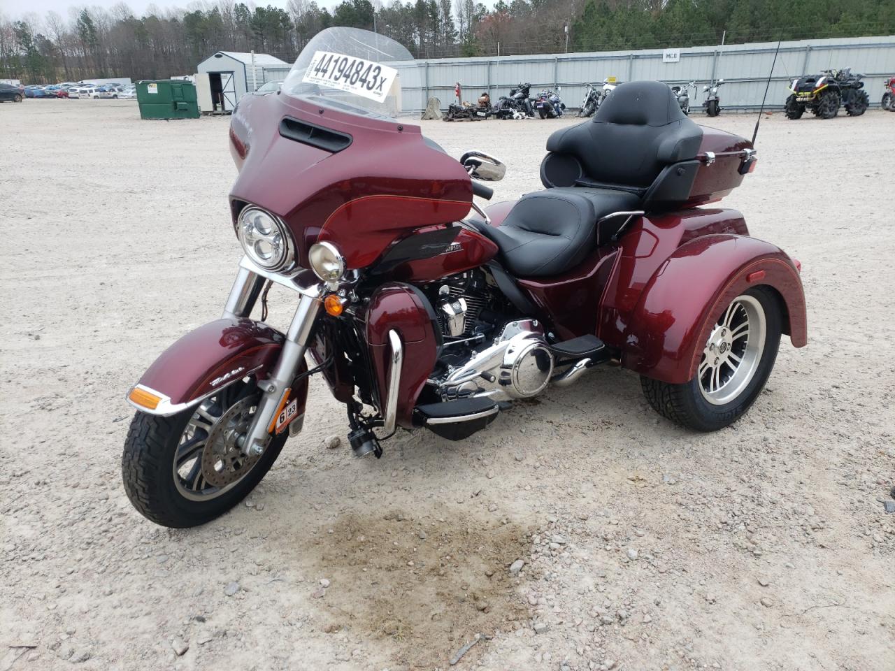 1HD1MAD18HB856372 HARLEY-DAVIDSON FLHTCUTG T 2017