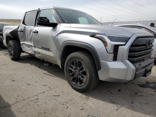 5TFLA5AB9NX010323 Toyota Tundra Crewmax Sr