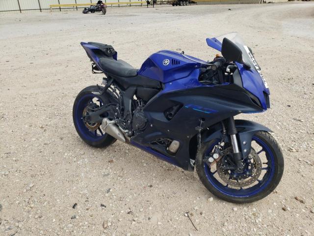 Salvage motorcycles for sale at San Antonio, TX auction: 2022 Yamaha YZFR7