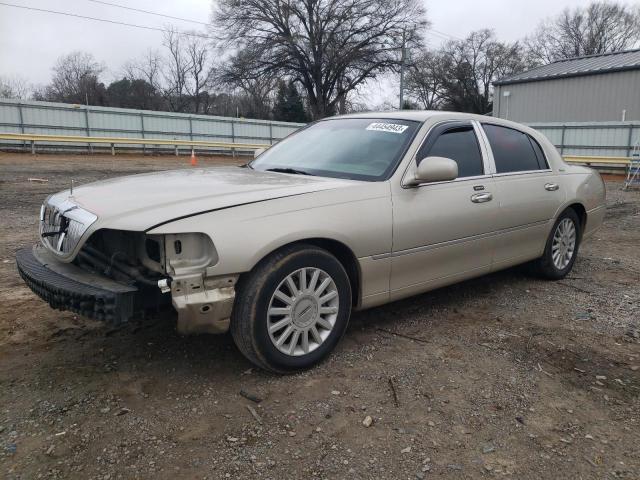 Lincoln Town Car salvage cars for sale: 2005 Lincoln Town Car Signature