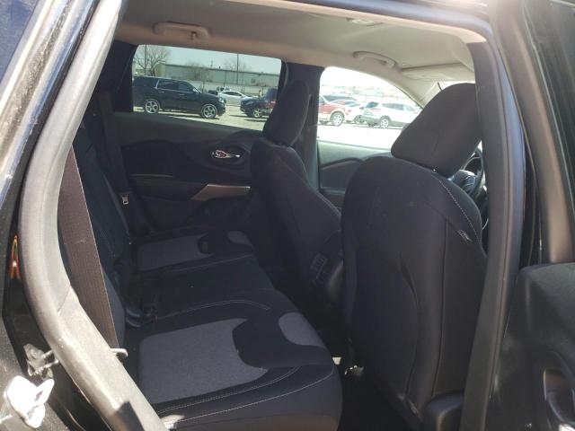 1C4PJMCX4JD541638 Jeep Cherokee Latitude