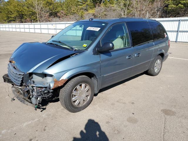 2005 Chrysler Town & Country Limited