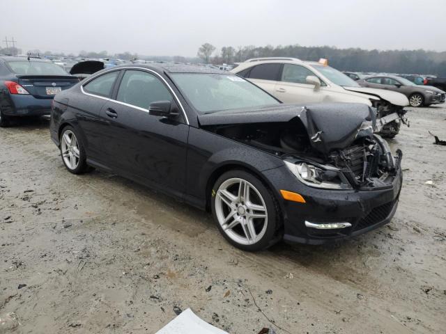 2015 MERCEDES-BENZ C 250 - WDDGJ4HB7FG433412