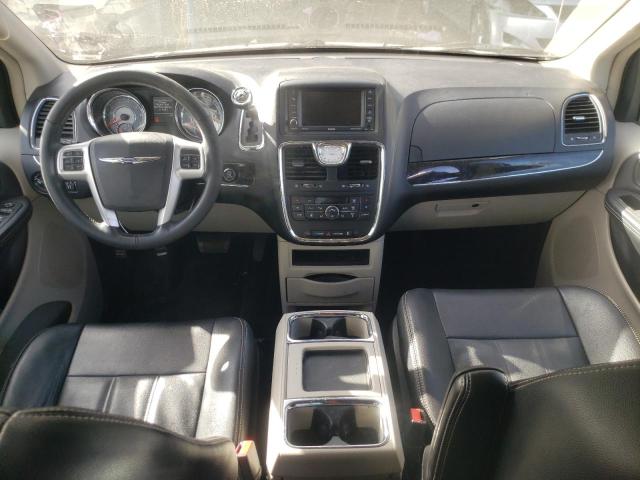 2015 CHRYSLER TOWN & COU 2C4RC1BG0FR546133