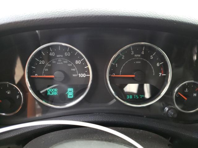 1C4BJWEG7HL553902 Jeep Wrangler Unlimited Sahara
