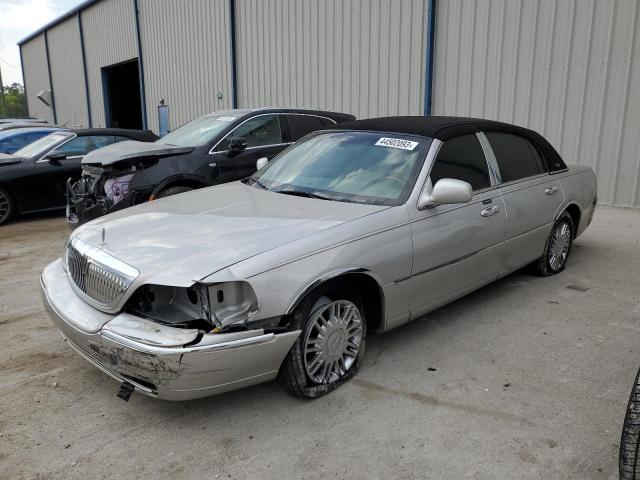 2008 Lincoln Town Car Signature Limited