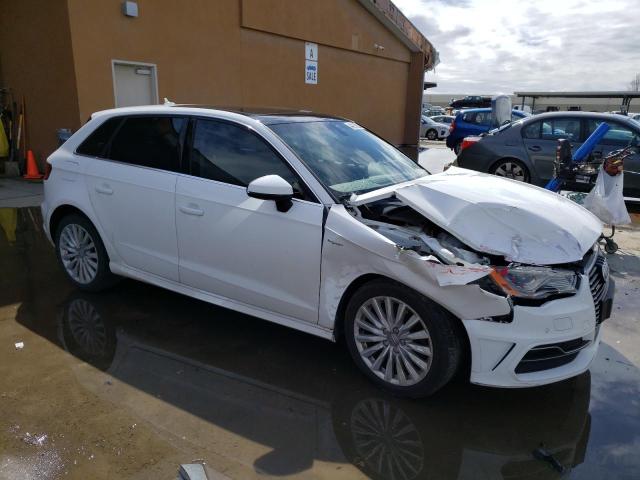 2016 AUDI A3 E-TRON - WAUTPBFF8GA110344