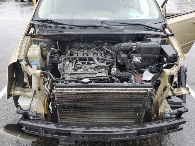 KNDMG4C38A6328811 KIA SEDONA LX