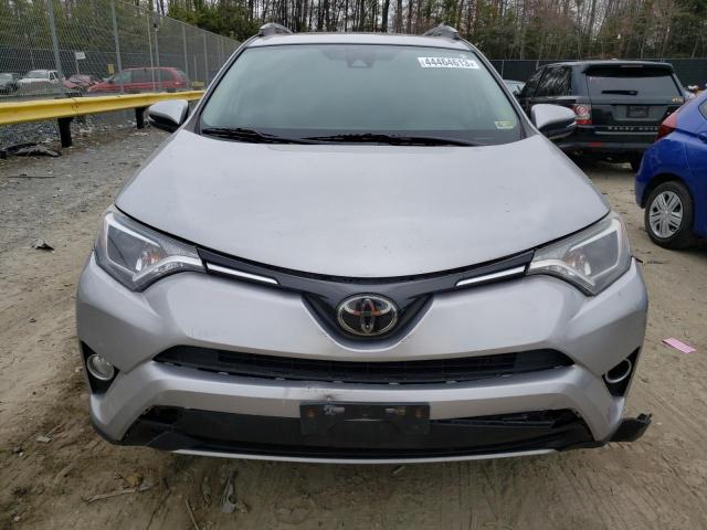 VIN 2T3RFREV5HW546864 2017 Toyota RAV4, Xle no.5