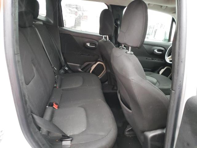ZACCJABT7FPB98599 Jeep Renegade Latitude