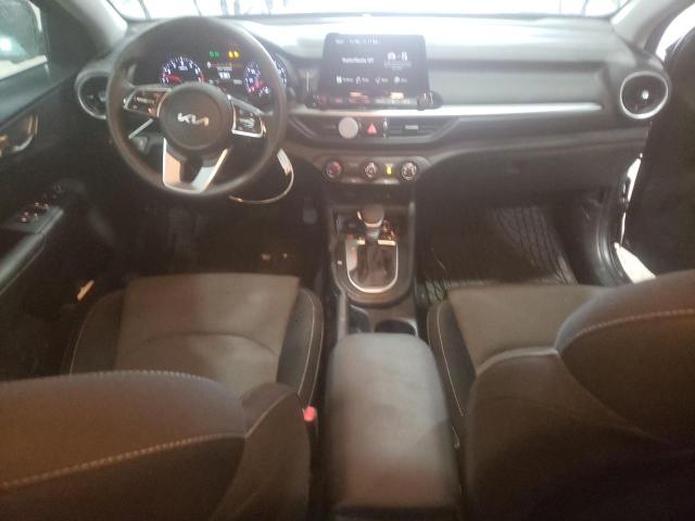 3KPF24AD2NE456139 KIA FORTE FE
