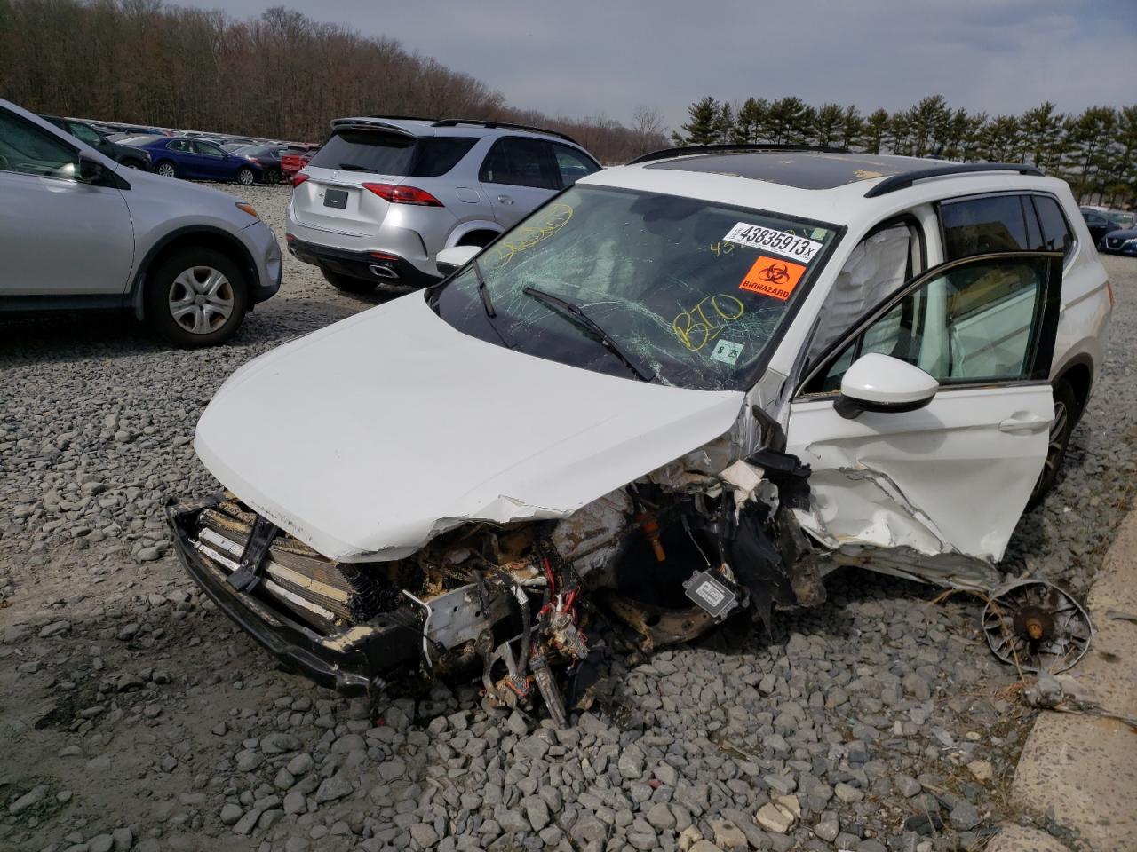 3VV2B7AX6LM153900 VOLKSWAGEN TIGUAN SE 2020