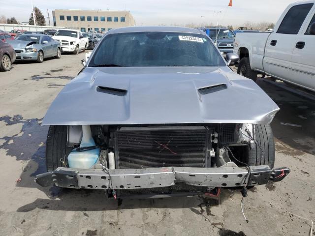 2C3CDZAG6FH743935 Dodge Challenger Sxt