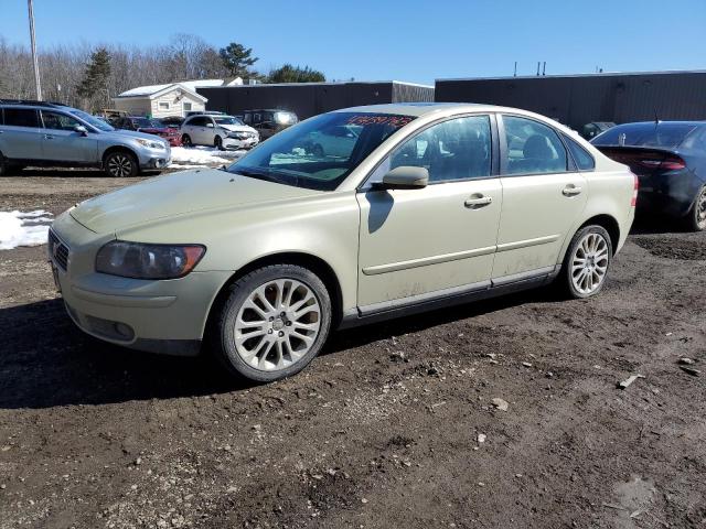 Salvage cars for sale from Copart Lyman, ME: 2004 Volvo S40 T5