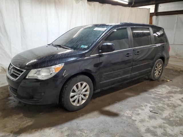 2013 Volkswagen Routan SE