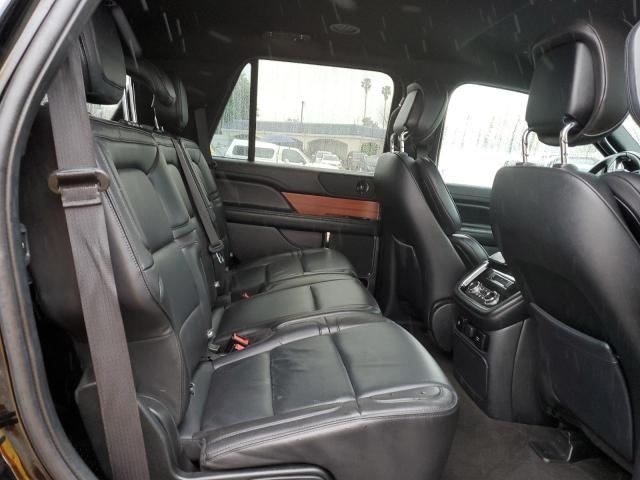 5LMJJ2MT9JEL01686 Lincoln Navigator Premiere