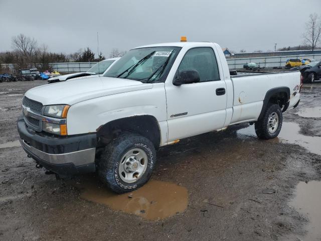 Salvage trucks for sale at Columbia Station, OH auction: 2004 Chevrolet Silverado K2500 Heavy Duty