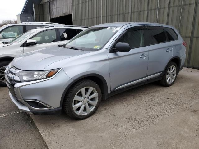 2017 Mitsubishi Outlander ES