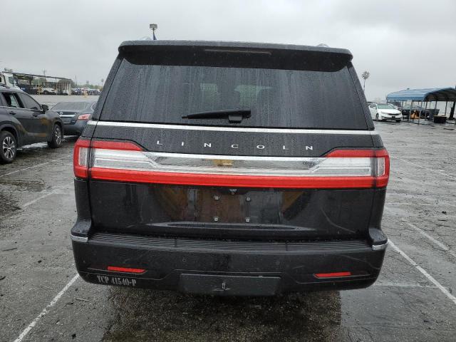 5LMJJ2MT9JEL01686 Lincoln Navigator Premiere