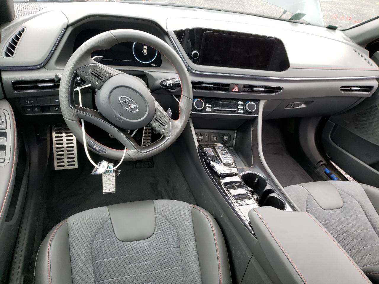 2023 Hyundai Sonata - Image 8