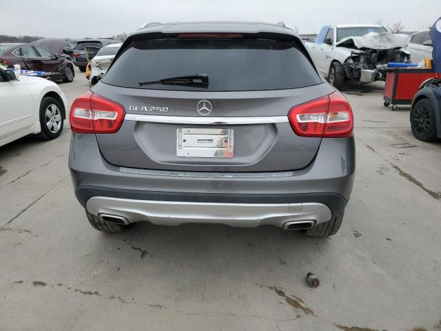 2016 MERCEDES-BENZ GLA 250 - WDCTG4EB3GJ227272