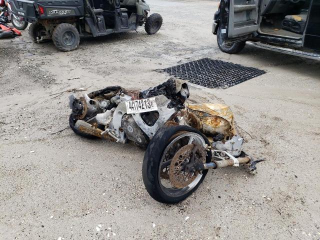 2009 SUZUKI GSX-R750 - JS1GR7LA892103597
