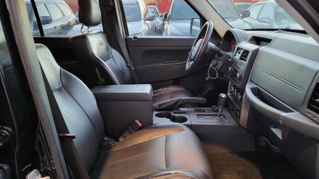 1J4PN2GK5BW544832 Jeep Liberty Sport
