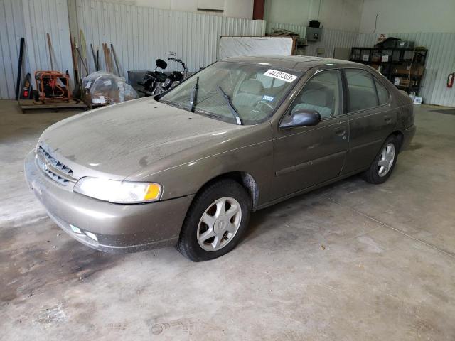 1998 Nissan Altima XE