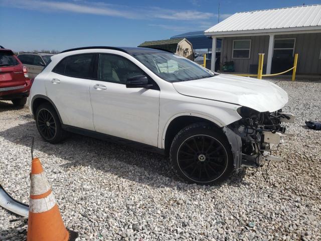 WDCTG4GB2KJ581922 Mercedes-Benz Gla 250 4matic