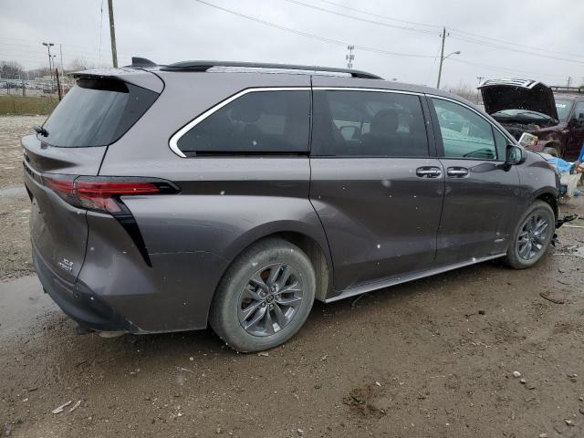 5TDJRKEC8MS066985 Toyota SIENNA XLE
