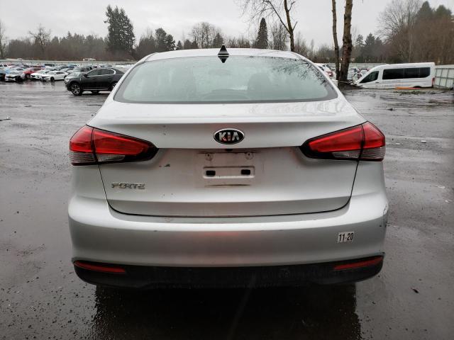 3KPFL4A77JE173267 KIA FORTE LX