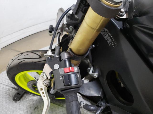 2013 SUZUKI GSX-R750 - JS1GR7MA5D2100728