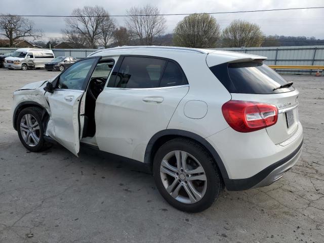 VIN WDCTG4GB7FJ110757 2015 MERCEDES-BENZ GLA-CLASS no.2