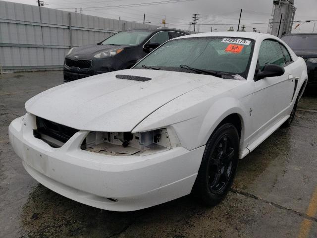 2000 Ford Mustang 