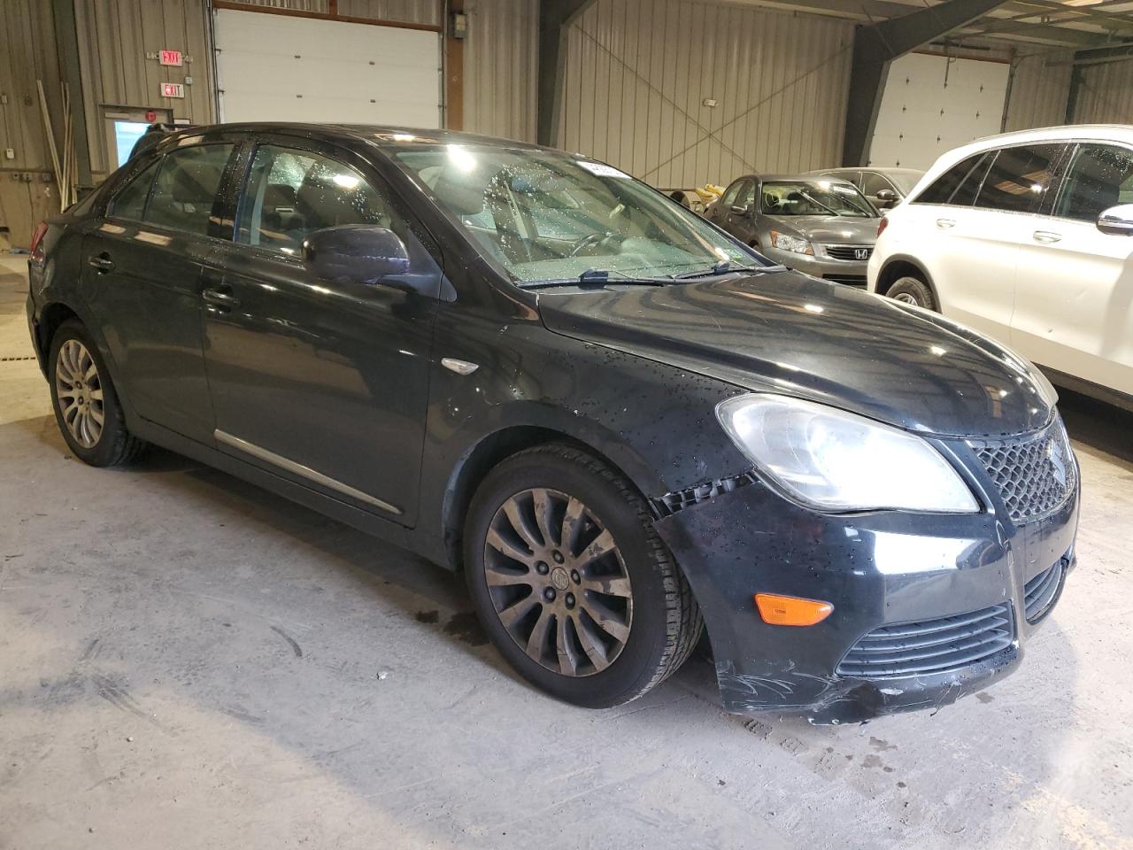 VIN JS2RE9A32D6100115 2013 SUZUKI KIZASHI no.4