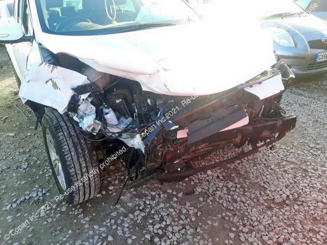 U5YPH815LGL027528 KIA Sportage 2