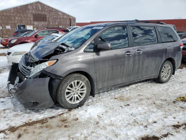 2013 Toyota Sienna XLE